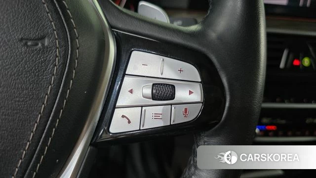 BMW 5 Series (G30) id 4551278 из Кореи 27
