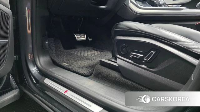 Audi Q8 (4M) id 4416106 из Кореи 27