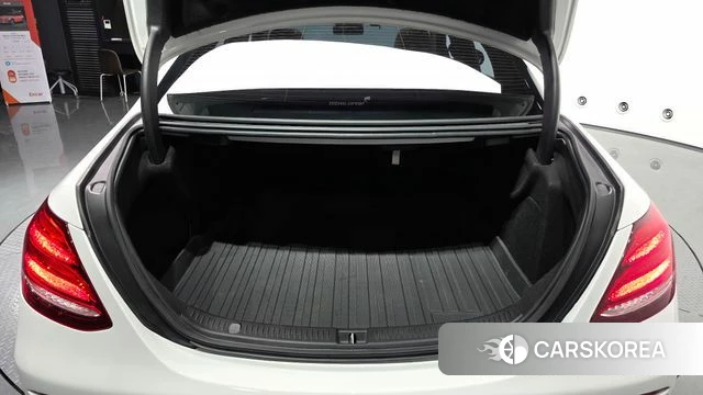 Mercedes-Benz E-Class W213 id 4424638 из Кореи 27