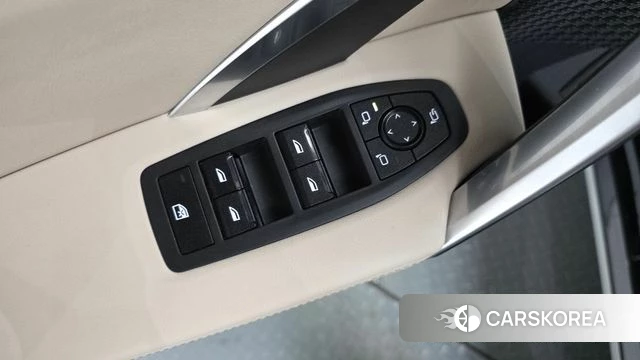 BMW X1 (U11) id 4904383 из Кореи 27