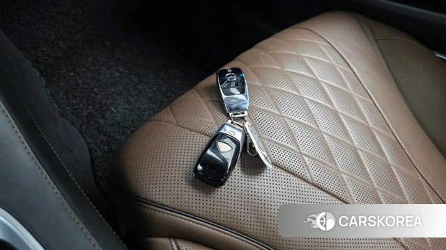 Mercedes-Benz S-Class W222 id 4536761 из Кореи 27
