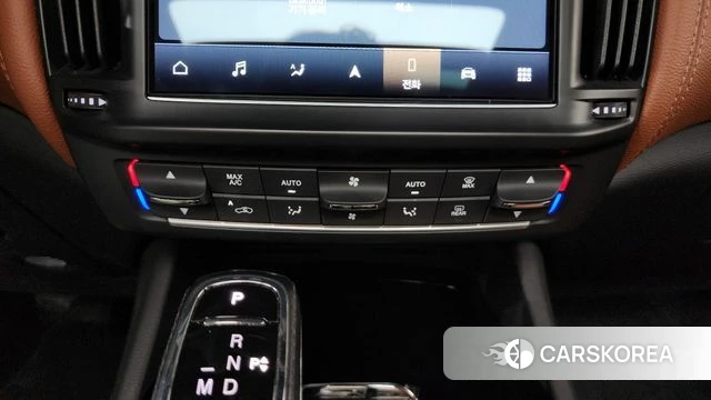 Maserati Levante id 4409548 из Кореи 27