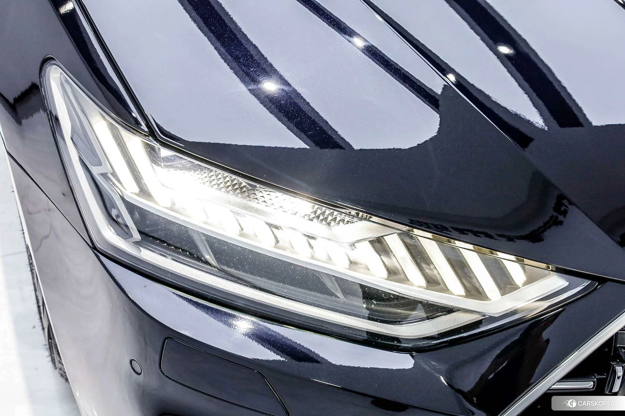 Audi A7L id 4467994 из Китая 27