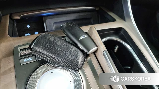 Genesis GV80 id 4310275 из Кореи 27
