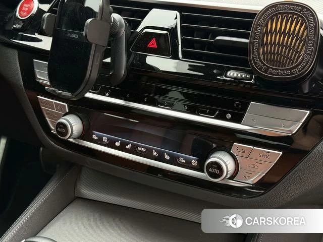 BMW M5 id 4256874 из Китая 27