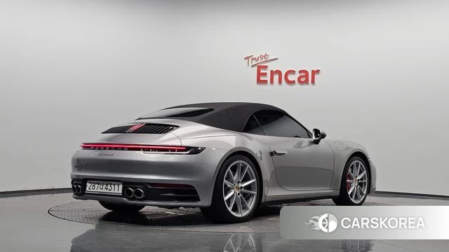 Porsche 911(992) id 4688887 из Кореи 27