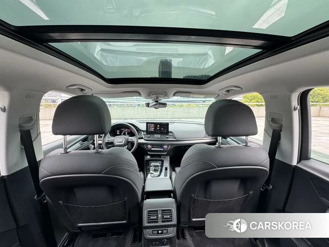 Audi Q5L id 4272704 из Китая 27