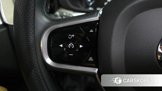 Volvo XC60 second Generation id 4698335 из Кореи 27