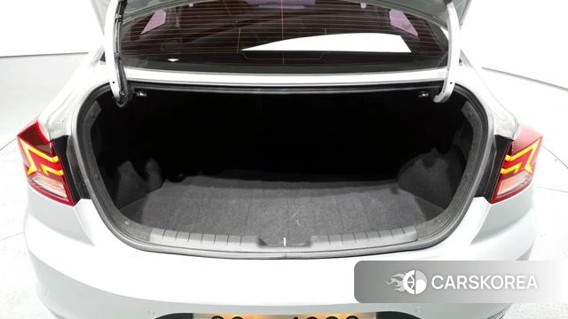 Hyundai The New Avante AD id 4356713 из Кореи 27