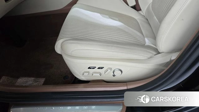 Hyundai Grandeur Hybrid (GN7) id 4422164 из Кореи 27