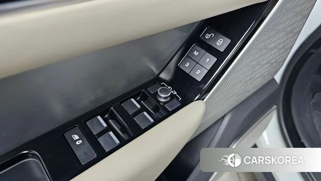 Land Rover Range Rover Velar id 4508650 из Кореи 27