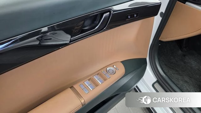 Hyundai Grandeur (GN7) id 4427922 из Кореи 27