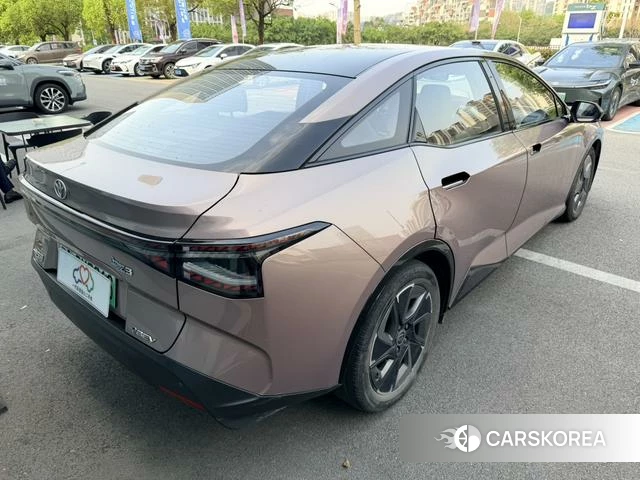 Toyota bZ3 id 3926914 из Китая 27