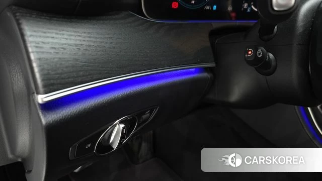 Mercedes-Benz E-Class W213 id 4603223 из Кореи 27