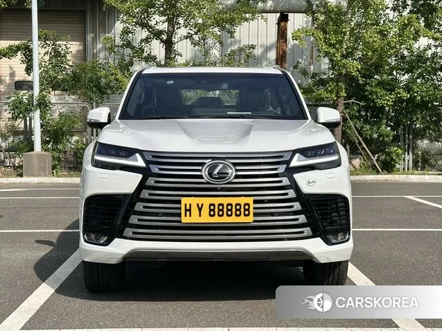 Lexus LX id 4367064 из Китая 27