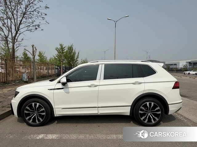 Volkswagen Tiguan L id 4258446 из Китая 27