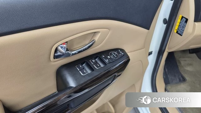 Kia The New Carnival id 4708685 из Кореи 27