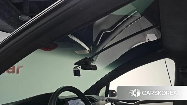 Tesla Model X id 4377974 из Кореи 27