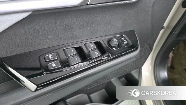 Ssangyong Torres EVX id 4194600 из Кореи 27