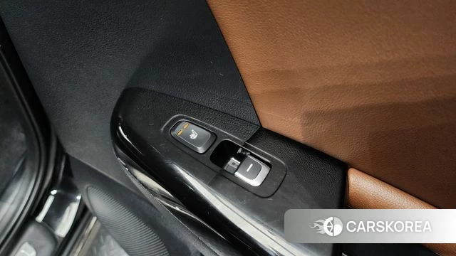 Kia Sportage The Bold id 4384714 из Кореи 27
