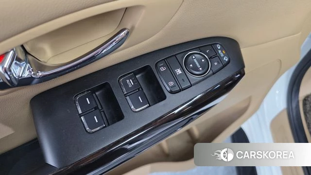 Kia The New Carnival id 4849720 из Кореи 27