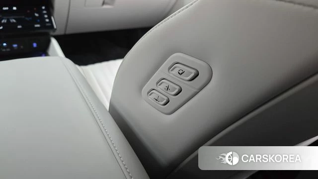 Hyundai Grandeur (GN7) id 4292057 из Кореи 27
