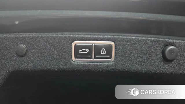 Hyundai Grandeur Hybrid (GN7) id 4456335 из Кореи 27