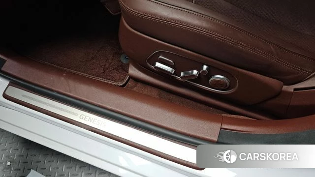 Genesis G90 (RS4) id 4641088 из Кореи 27