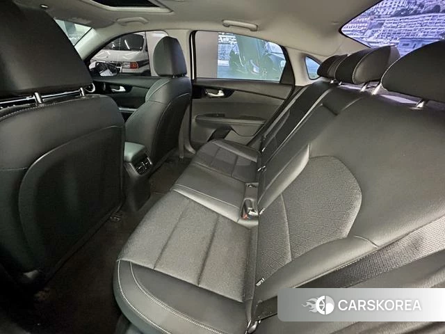 Kia K3 id 4334908 из Китая 27