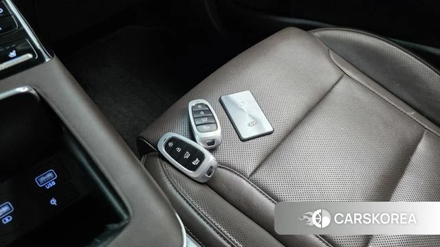 Hyundai The New Grandeur IG id 4203435 из Кореи 27