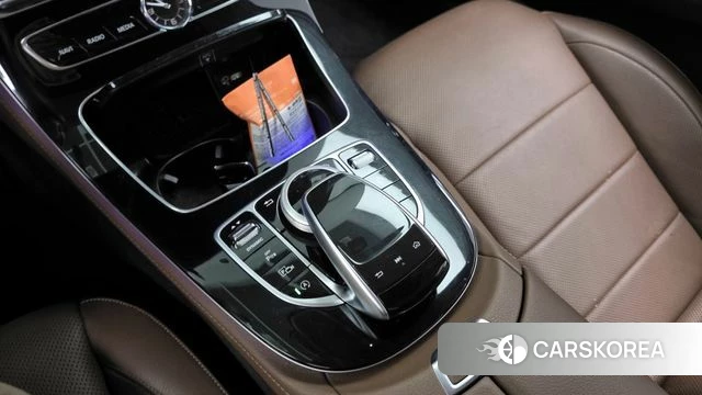 Mercedes-Benz E-Class W213 id 4304652 из Кореи 27