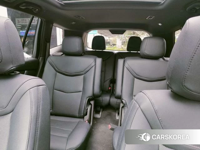 Cadillac XT6 id 3857941 из Китая 27