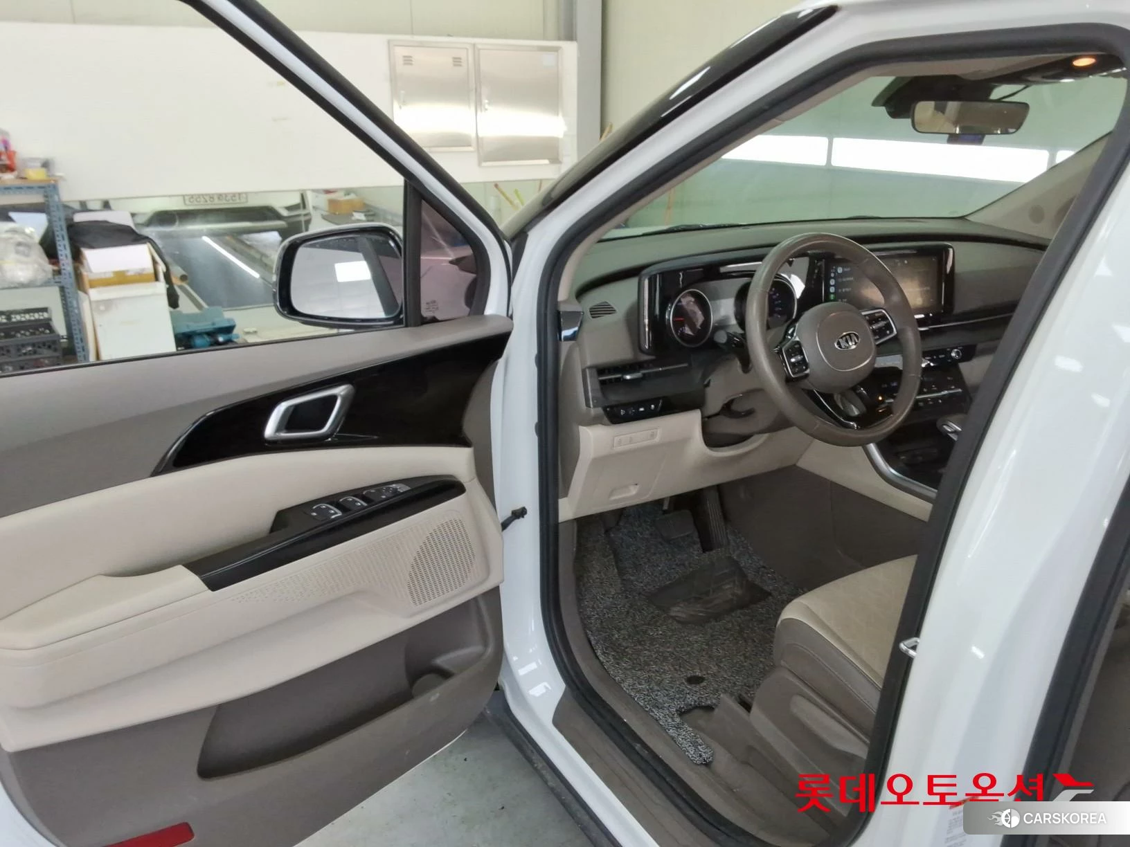 Kia Carnival id 3882160 из Кореи 27