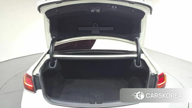 Kia K7 Premier Hybrid id 4317814 из Кореи 27
