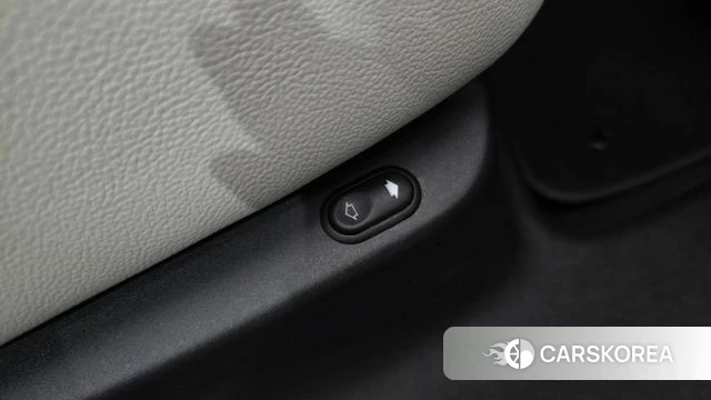 Land Rover Range Rover Velar id 4592230 из Кореи 27
