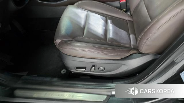 Hyundai The New Grandeur IG Hybrid id 4446850 из Кореи 27