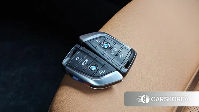 BMW 3 Series (G20) id 4783689 из Кореи 27