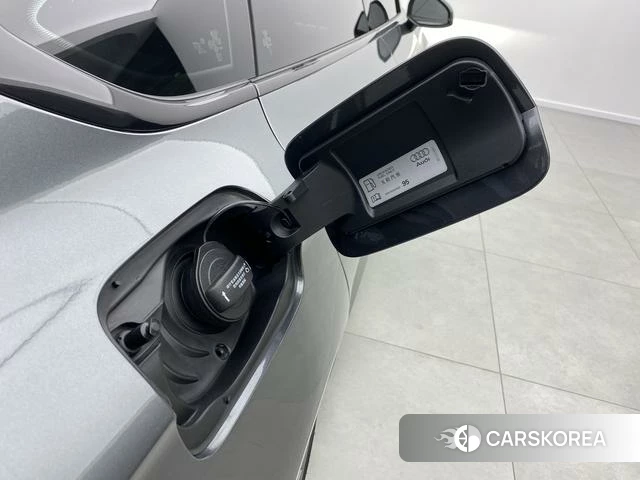 Audi A5 id 3810634 из Китая 27