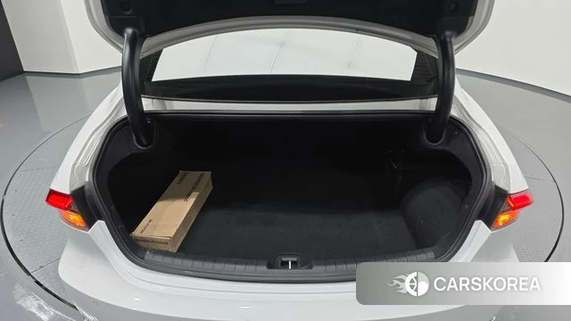 Hyundai The New Grandeur IG Hybrid id 4670986 из Кореи 27