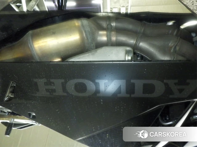 Honda CBR1000RR-R FIREBLADE SP id 4229661 из Японии 27