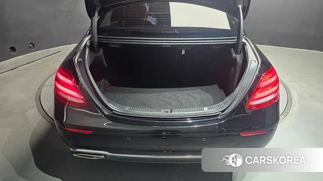 Mercedes-Benz E-Class W213 id 4760162 из Кореи 27