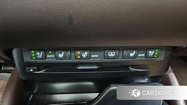 Lexus ES300h 7th generation id 4383357 из Кореи 27