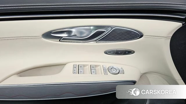 Genesis GV70 id 4186934 из Кореи 27