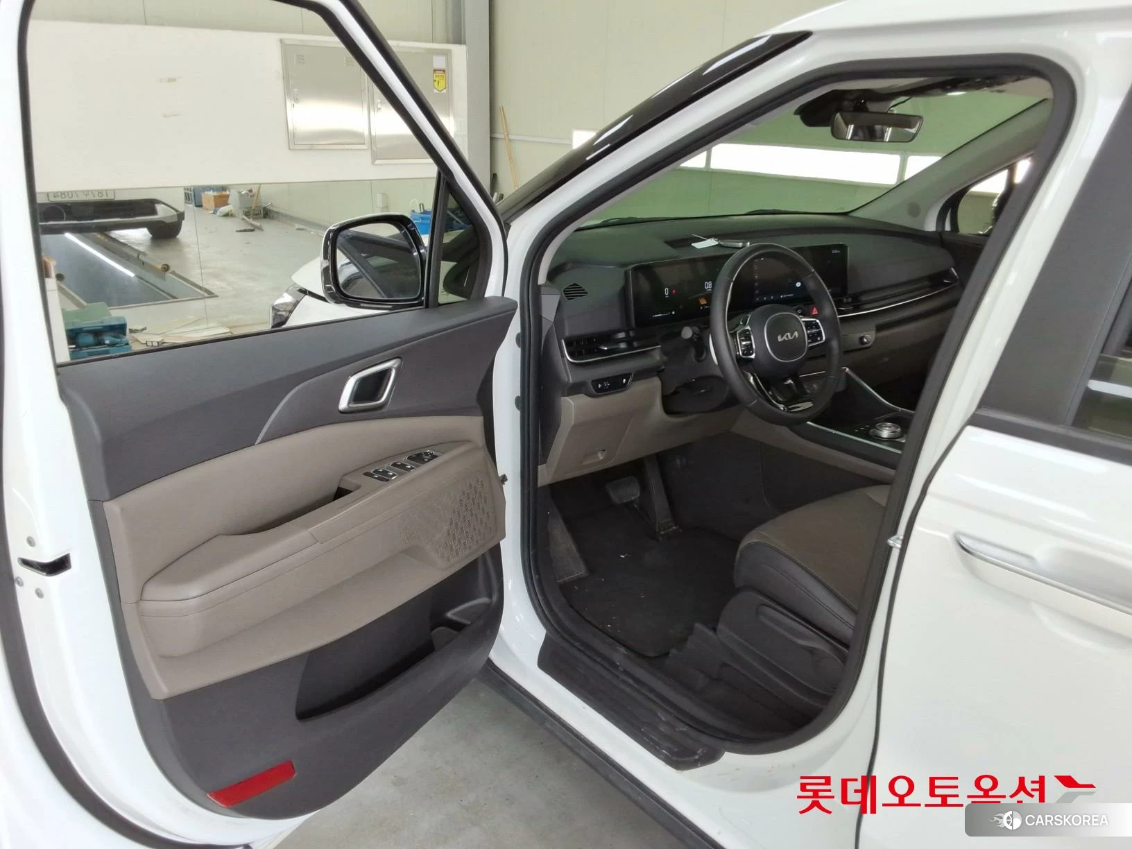 Kia Carnival id 4504295 из Кореи 27