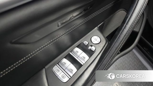 BMW 5 Series (G30) id 4698177 из Кореи 27