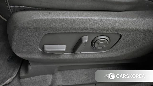 Kia Carnival 4th generation id 4361542 из Кореи 27