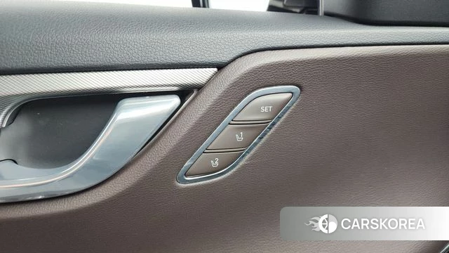 Hyundai The New Grandeur IG id 4284895 из Кореи 27