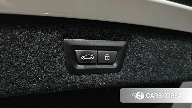 BMW 8 Series (G15) id 4590972 из Кореи 27