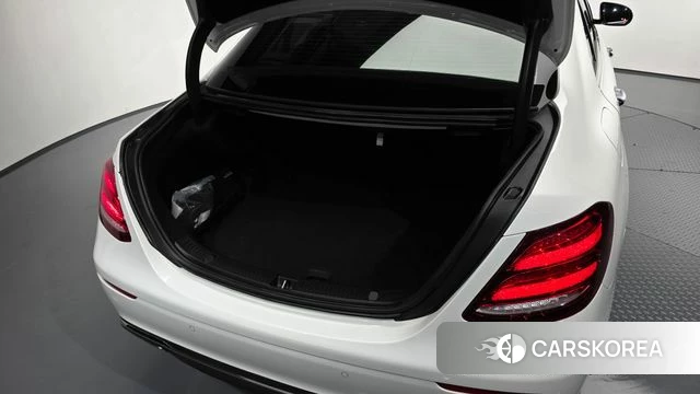 Mercedes-Benz E-Class W213 id 4900380 из Кореи 27