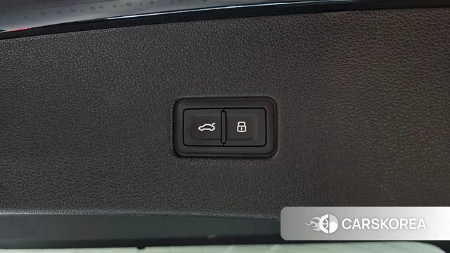 Audi Q8 (4M) id 4245484 из Кореи 27